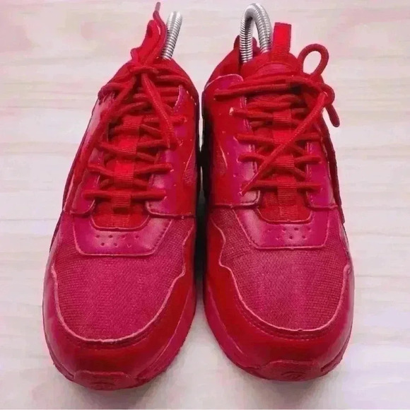 Heelys Skate Shoe Red Force Sneaker Wheeled Low Top SZ Youth 4 - Picture 3 of 14